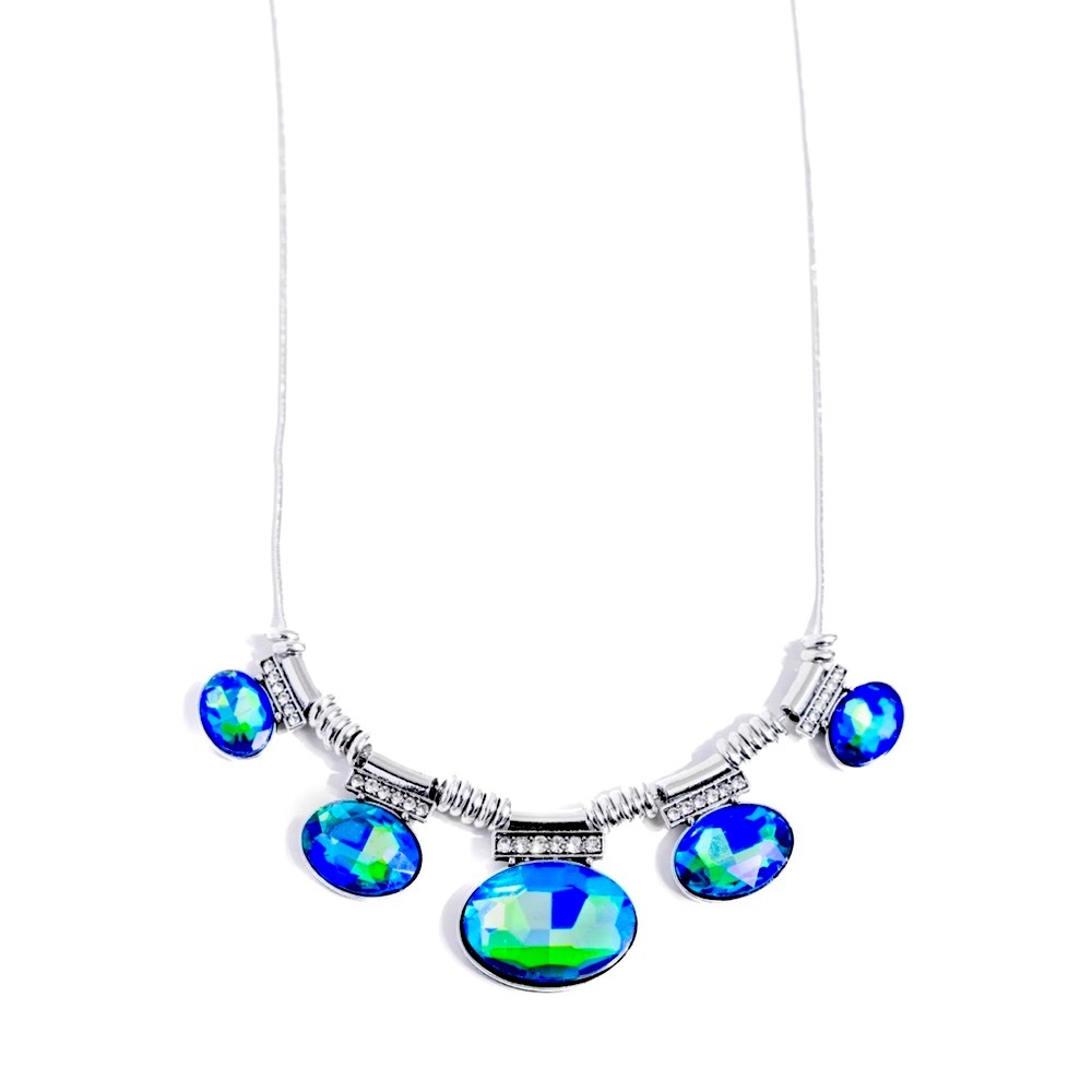 💚💎💚  “SOCIALITE STATUS” GREEN IRIDESCENT NECKLACE ~ PAPARAZZI❗️💚💎💚 - Picture 3 of 5